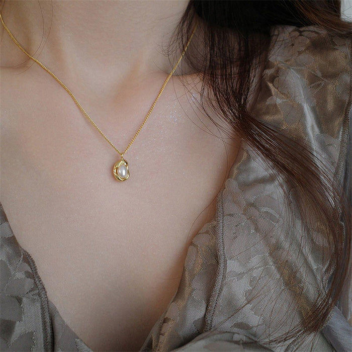 Pea Pearl Pendant