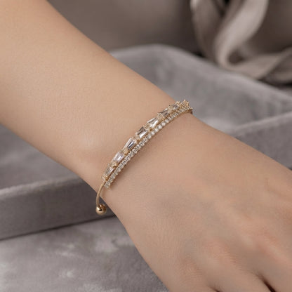 Pave Handcuff
