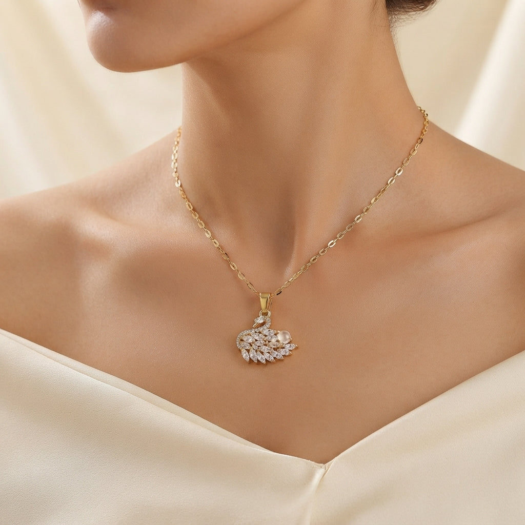 Silver Swan Pendent