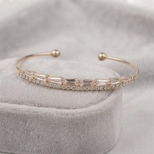 Pave Handcuff